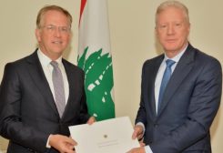 وزير الخارجية والمغتربين يوسف رجي السفير الفرنسي الجديد باتريك دوريل