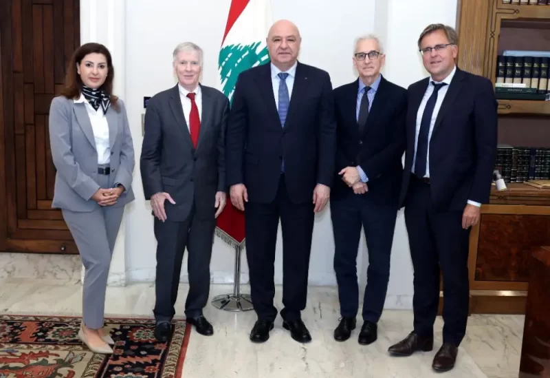 رئيس الجمهورية العماد جوزاف عون السفير الأميركي السابق في لبنان رايان كروكر